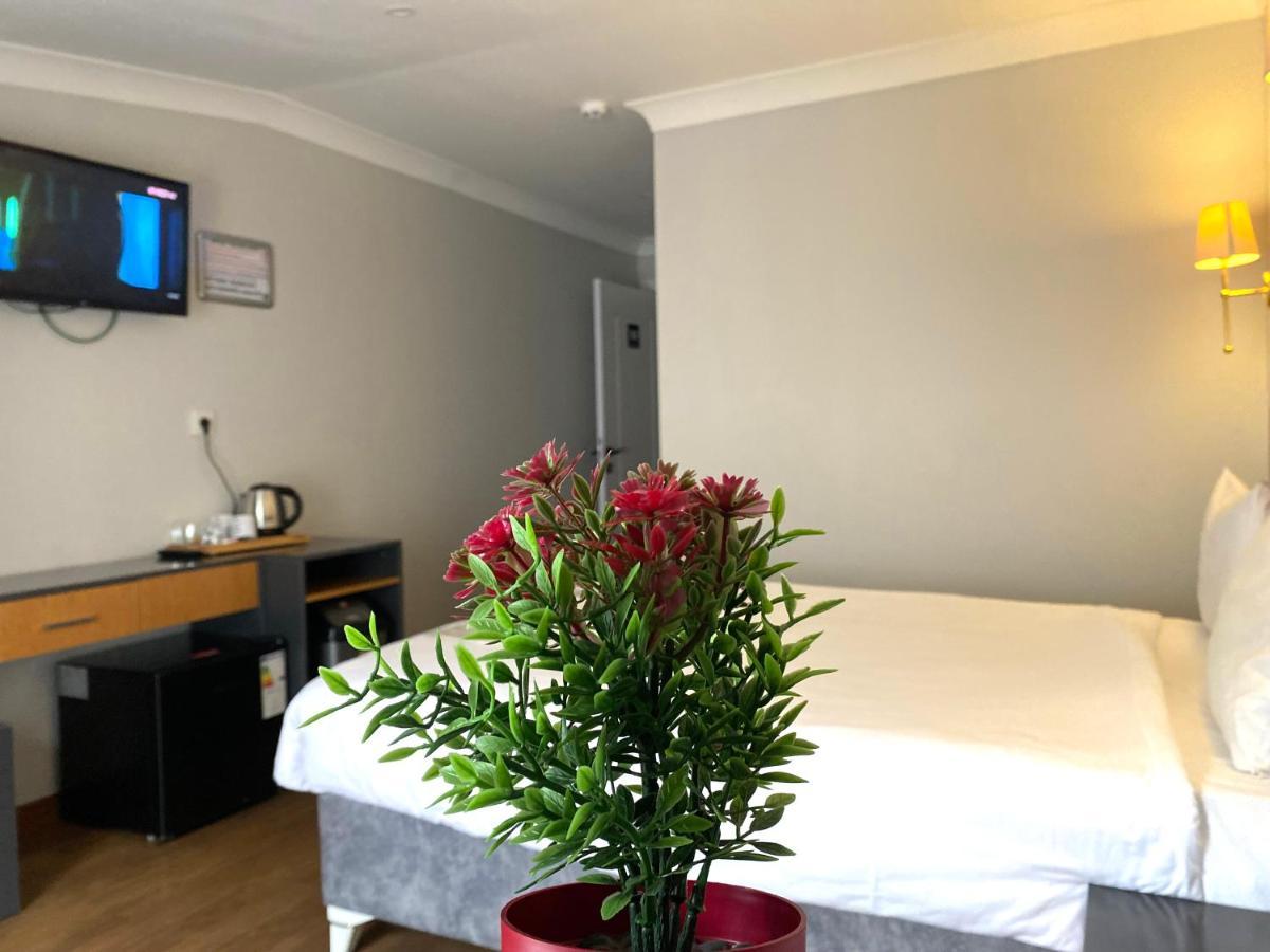 Inalens Airport Hotel Arnavutkoy Ngoại thất bức ảnh